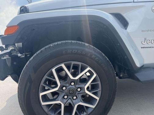 2024 Jeep Wrangler 4-Door Sahara 4x4