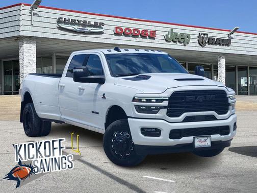 2025 RAM 3500 Laramie Crew Cab 4x4 8' Box