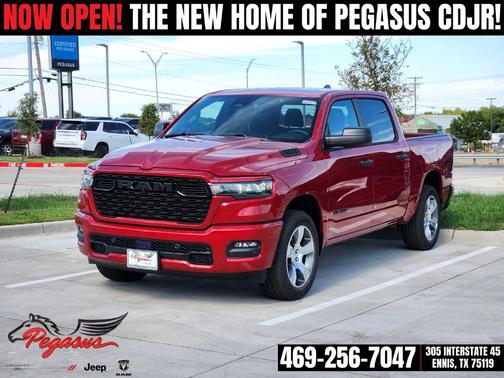 Molten Red Pearlcoat 2027 RAM 1500 Express