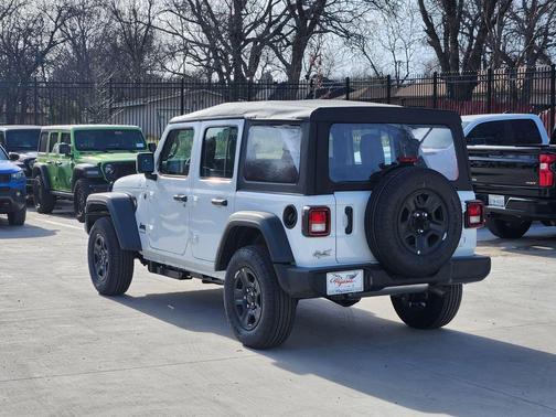 2026 Jeep Wrangler Sport