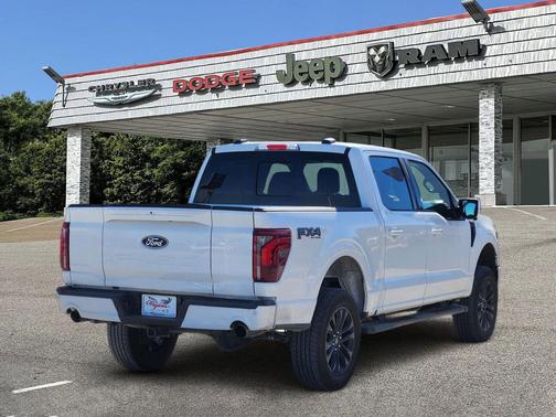 STAR WHITE METALLIC TRICOAT 2024 Ford F-150 Lariat