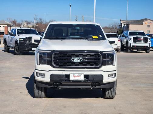 STAR WHITE METALLIC TRICOAT 2024 Ford F-150 Lariat