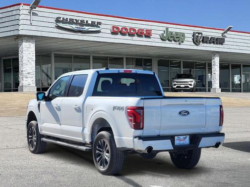 STAR WHITE METALLIC TRICOAT 2024 Ford F-150 Lariat