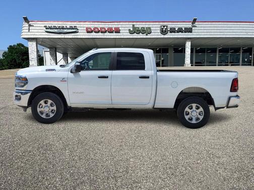 2025 RAM 2500 Lone Star Crew Cab 4x4 6'4' Box