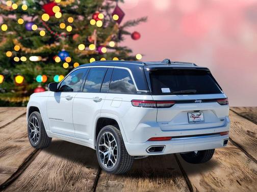 2025 Jeep Grand Cherokee Summit