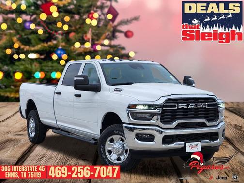 2026 RAM 2500 Tradesman Crew Cab 4x4 8' Box