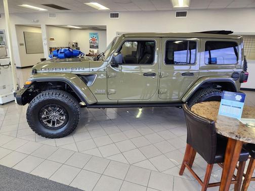 2025 Jeep Wrangler Rubicon 392 Final Edition