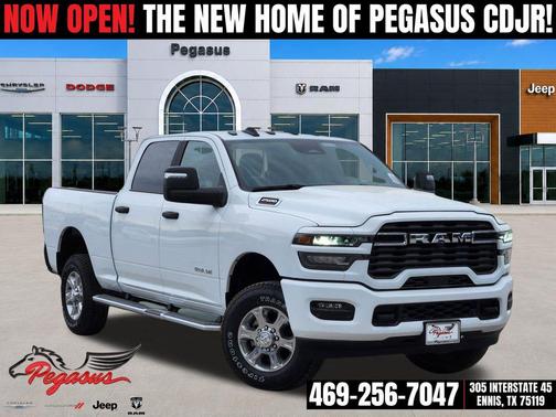 Bright White Clearcoat 2026 RAM 2500 Lone Star Crew Cab 4x4 6'4' Box