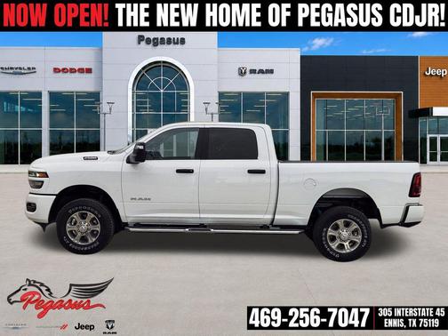 Bright White Clearcoat 2026 RAM 2500 Lone Star Crew Cab 4x4 6'4' Box