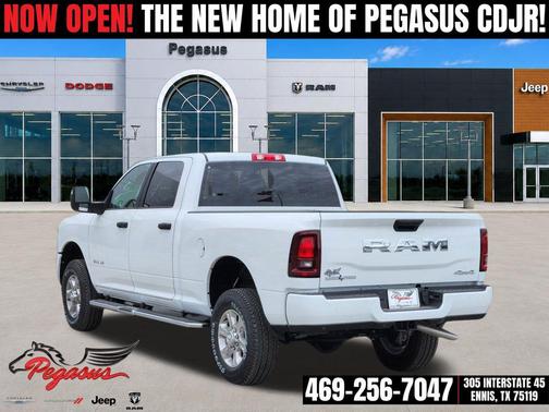 Bright White Clearcoat 2026 RAM 2500 Lone Star Crew Cab 4x4 6'4' Box