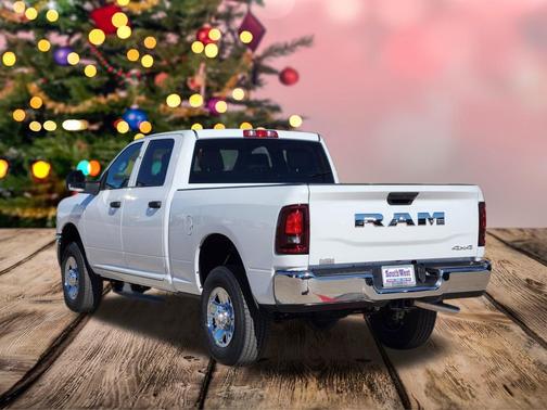 2026 RAM 2500 Tradesman Crew Cab 4x4 6'4' Box