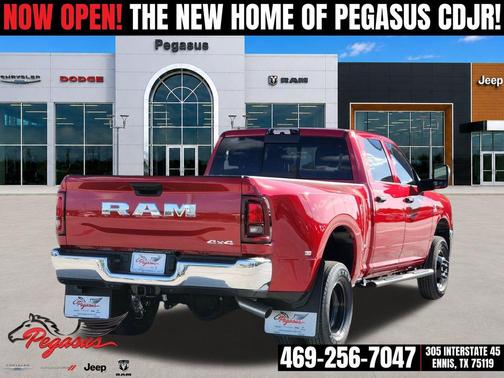 Molten Red Pearlcoat 2026 RAM 3500 Tradesman Crew Cab 4x4 8' Box