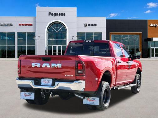 Molten Red Pearlcoat 2026 RAM 3500 Tradesman Crew Cab 4x4 8' Box