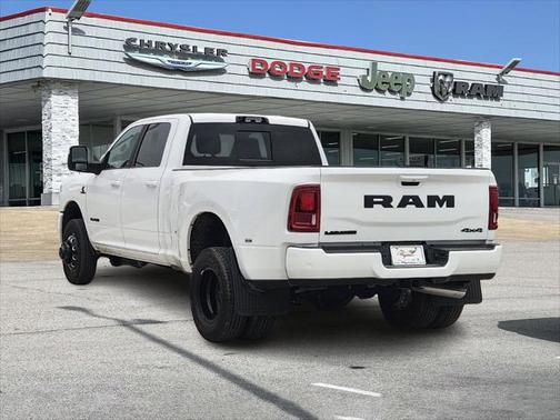 2025 RAM 3500 Laramie Crew Cab 4x4 8' Box