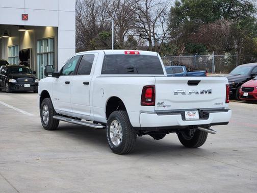 2026 RAM 2500 Lone Star Crew Cab 4x4 6'4' Box