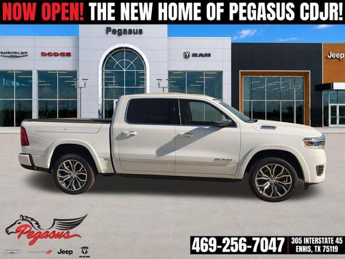 Bright White Clearcoat 2026 RAM 1500 ST