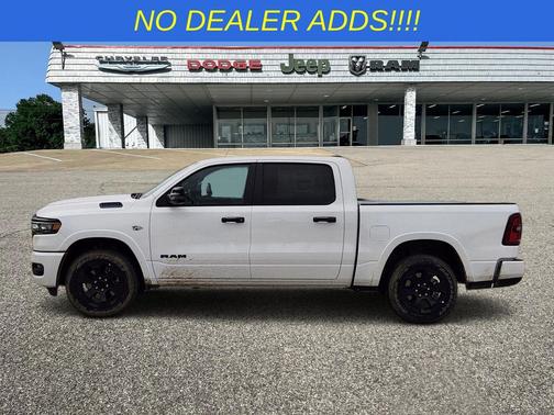 Bright White Clearcoat 2026 RAM 1500 Big Horn/Lone Star