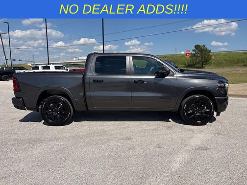Granite Crystal Metallic Clearcoat 2026 RAM 1500 Laramie
