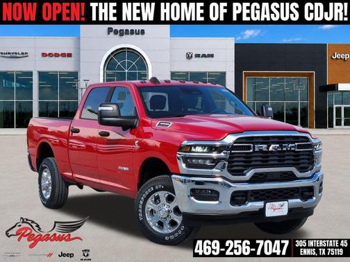 Flame Red Clearcoat 2026 RAM 3500 Lone Star Crew Cab 4x4 6'4' Box