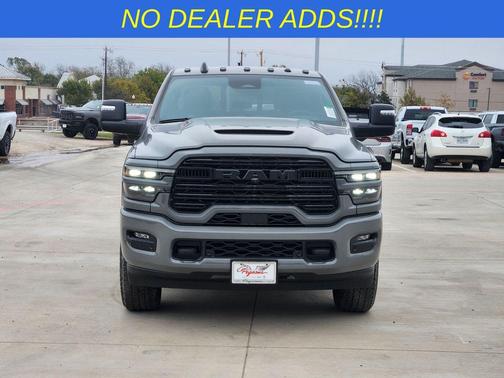 Ceramic Gray Clearcoat 2026 RAM 2500 Laramie Crew Cab 4x4 6'4' Box