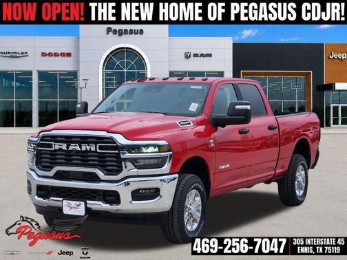 Flame Red Clearcoat 2026 RAM 3500 Lone Star Crew Cab 4x4 6'4' Box