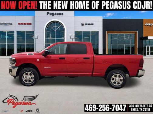 Flame Red Clearcoat 2026 RAM 3500 Lone Star Crew Cab 4x4 6'4' Box