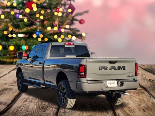 2026 RAM 2500 Tradesman Crew Cab 4x4 8' Box