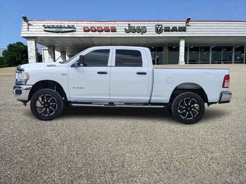 2020 RAM 2500 Tradesman Crew Cab 4X4 6'4' Box