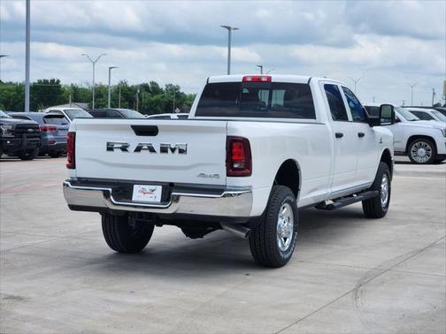 2025 RAM 2500 Tradesman Crew Cab 4x4 8' Box
