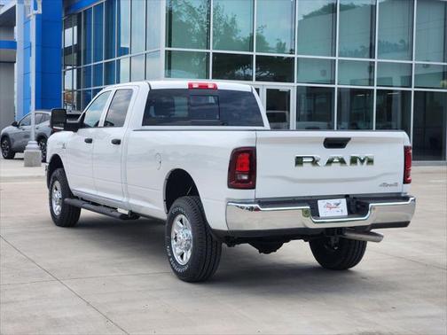 2025 RAM 2500 Tradesman Crew Cab 4x4 8' Box