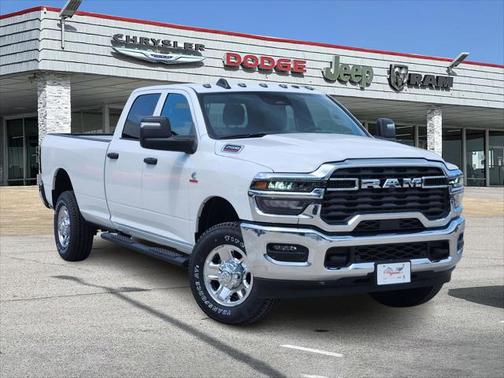 2025 RAM 2500 Tradesman Crew Cab 4x4 8' Box