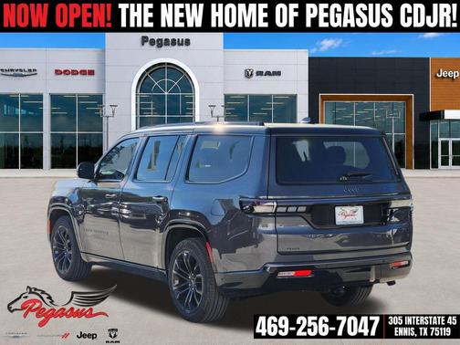 Baltic Gray Metallic Clearcoat 2026 Jeep Grand Wagoneer Summit Obsidian 4x4