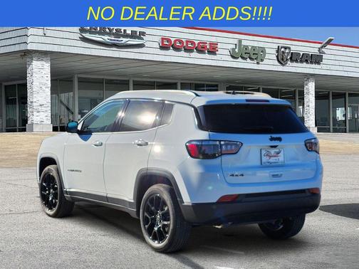 Bright White Clearcoat 2026 Jeep Compass Latitude