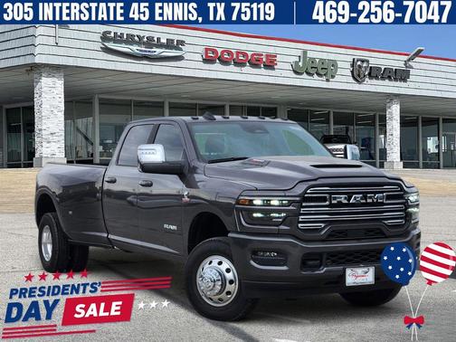 2026 RAM 3500 Laramie Crew Cab 4x4 8' Box