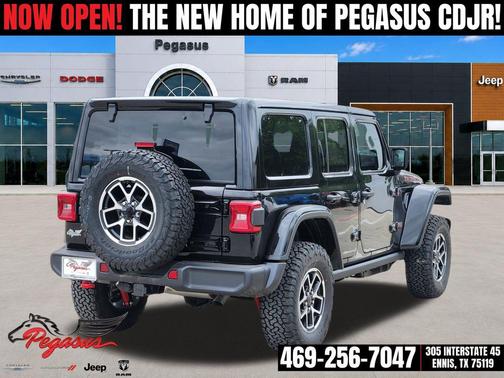 Black Clearcoat 2026 Jeep Wrangler Rubicon