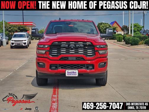Molten Red Pearlcoat 2026 RAM 2500 Lone Star Crew Cab 4x4 6'4' Box