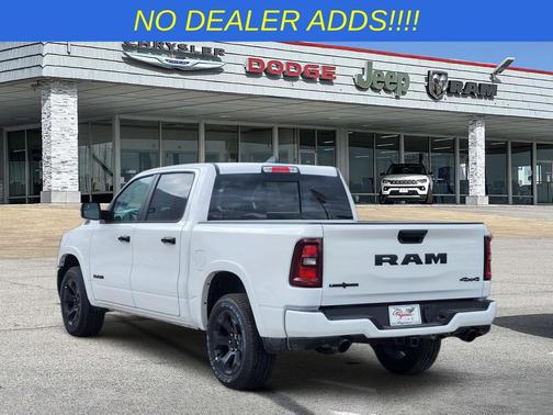 Bright White Clearcoat 2026 RAM 1500 Big Horn/Lone Star