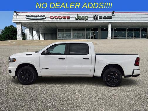 Bright White Clearcoat 2026 RAM 1500 Big Horn/Lone Star
