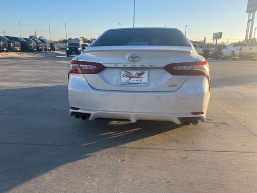 2018 Toyota Camry XSE