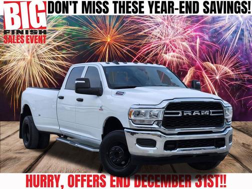 2024 RAM 3500 Tradesman Crew Cab 4x4 8' Box