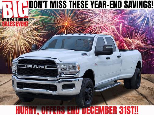 2024 RAM 3500 Tradesman Crew Cab 4x4 8' Box