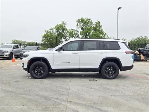 2025 Jeep Grand Cherokee L Altitude
