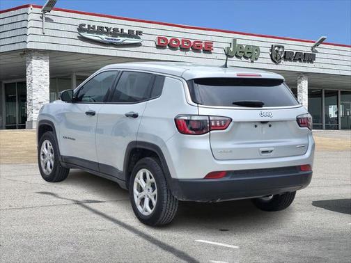 2024 Jeep Compass Sport