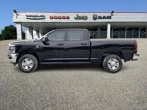 2025 RAM 2500 Tradesman Crew Cab 4x4 6'4' Box