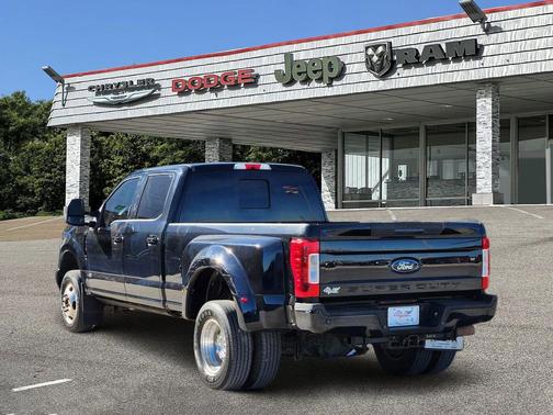 2017 Ford F-350 Lariat