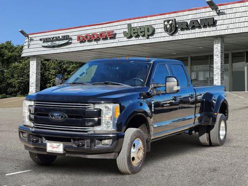 2017 Ford F-350 Lariat