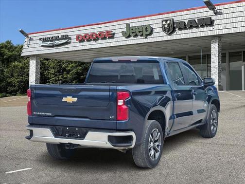 2023 Chevrolet Silverado 1500 LT