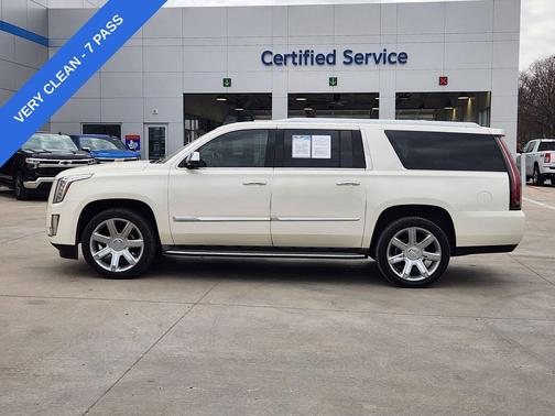 2015 Cadillac Escalade ESV Luxury
