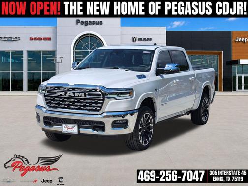 Ivory White Tri-Coat Pearlcoat 2026 RAM 1500 Longhorn