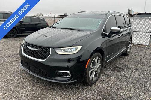 2025 Chrysler Pacifica L